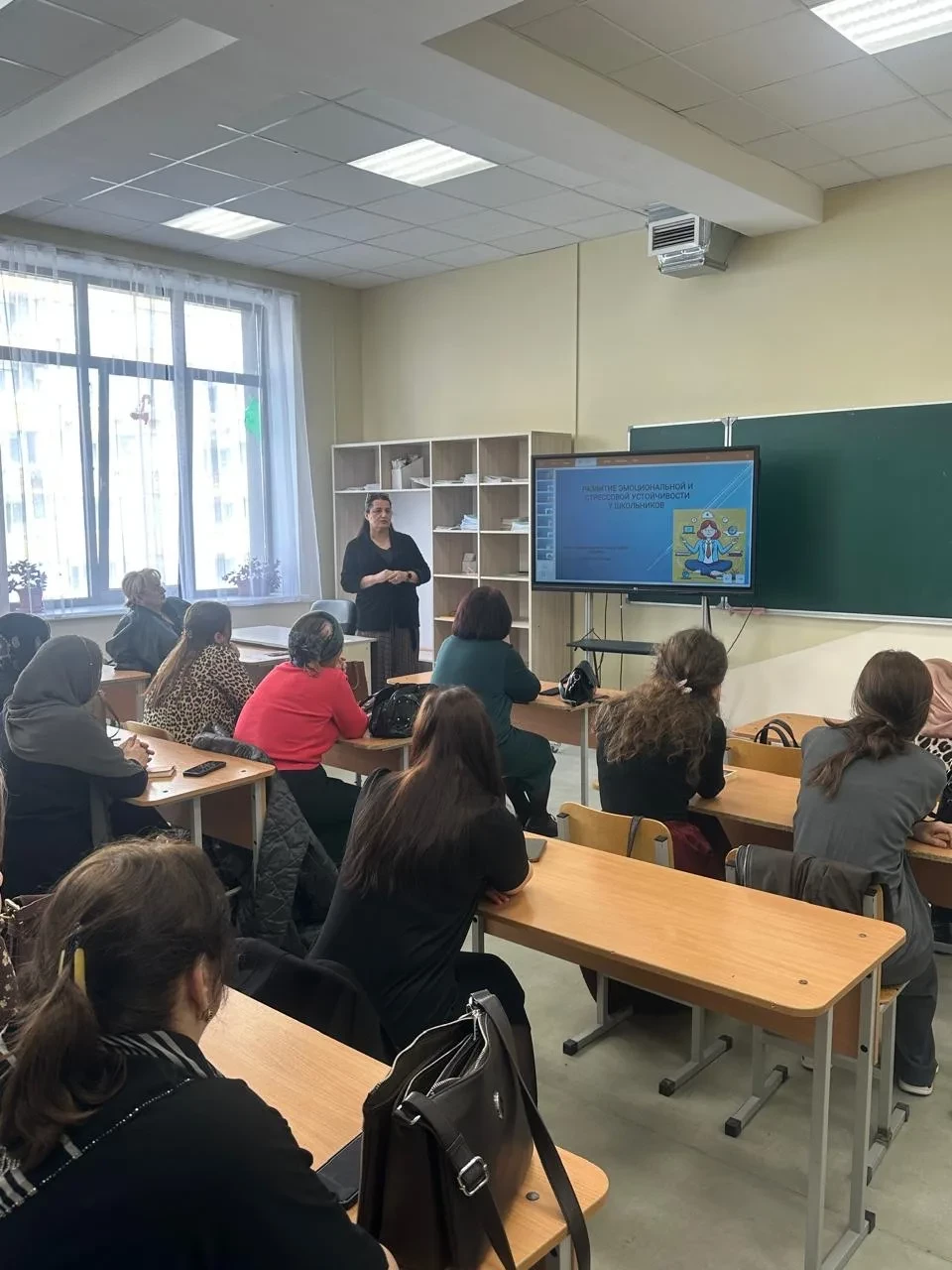 В общеобразовательных организациях города Каспийск прошли заседания городских методических объединений