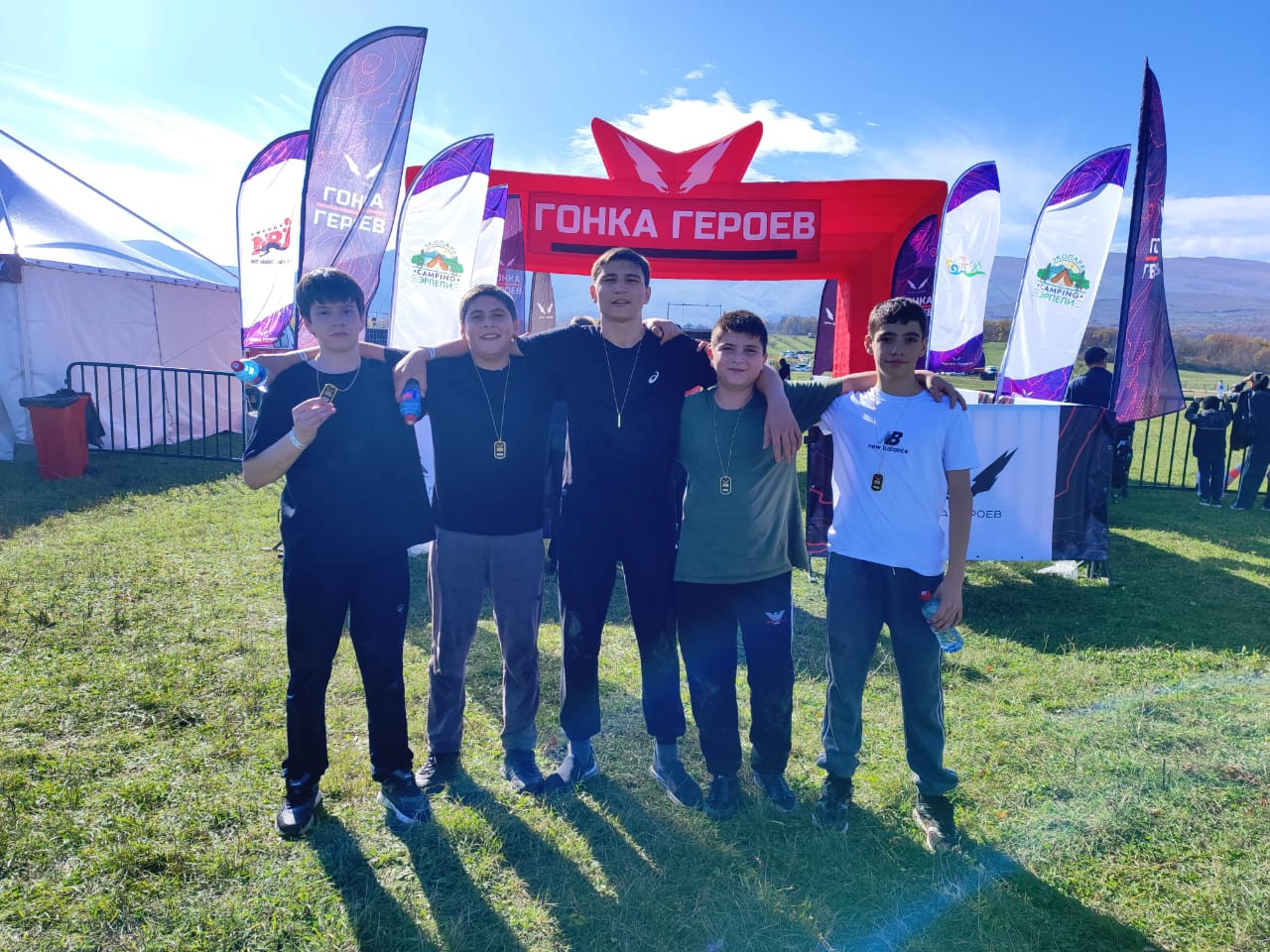 25 октября на территории экопарка Эрпели в Буйнакском районе состоялся первый в истории Дагестана забег с препятствиями – «Гонка Героев»