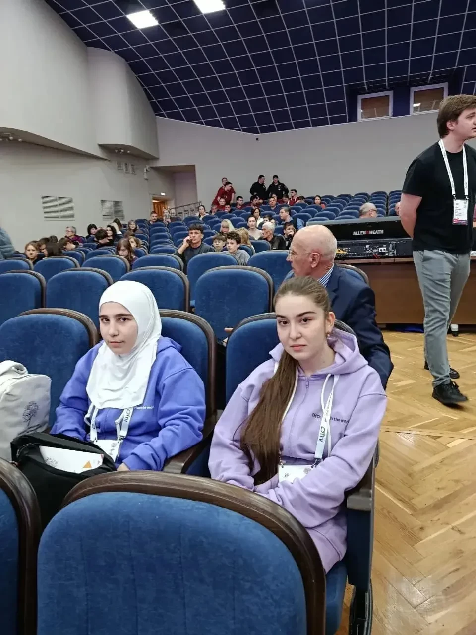 Математический триумф: Гюлькыз Каирбекова из Карабудахкентского района вновь представляет Дагестан на XI Кавказской математической олимпиаде.