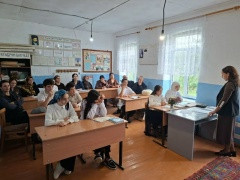 Сохраняя корни: в Кахцугской школе им. А.А.Габибова прошел методический семинар учителей родного языка и литературы