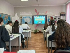 География в движении: педагоги в Сулейман-Стальском районе представляют конкурсные уроки в рамках Всероссийского образовательного проекта «Классная география»
