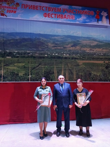 В День дагестанской культуры и языков в Сулейман-Стальском районе наградили педагогов и школьников