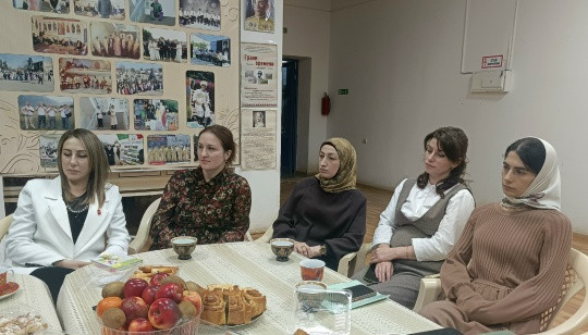 "Педагогический дуэт: на пути к мастерству": в Сулейман-Стальском районе прошел "круглый стол" с участием педагогов-наставников и молодых учителей