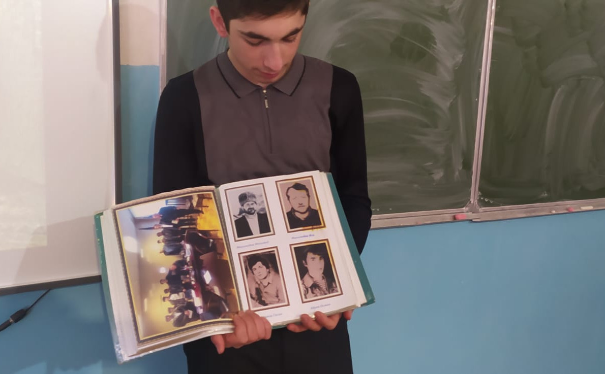 В 10-х классов провели мероприятия на тему «Час мужества» в честь вывода войск из Афганистана. В 10-х классов провели мероприятия на тему «Час мужества» в честь вывода войск из Афганистана.