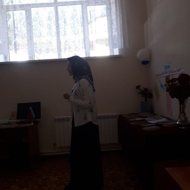 Районный конкурс чтецов среди учащихся 10-11 классов стихотворений С. Есенина, посвященного 125-летию поэта.