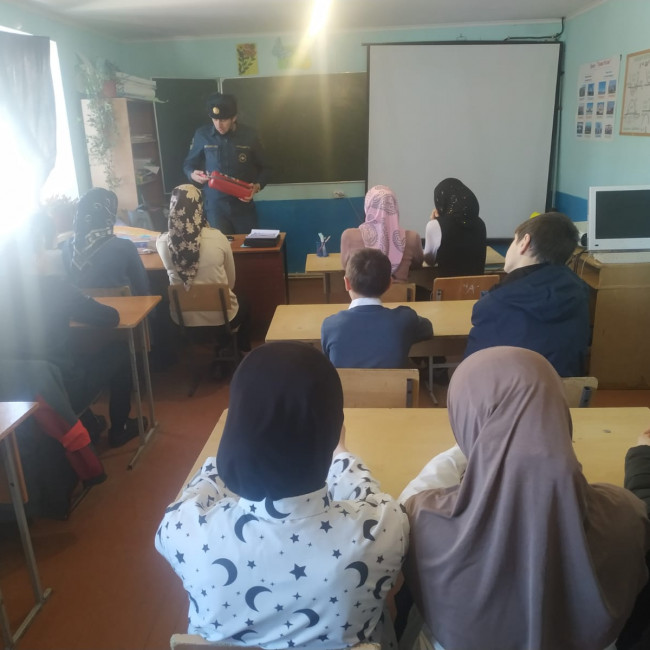 Встреча с сотрудником МЧС