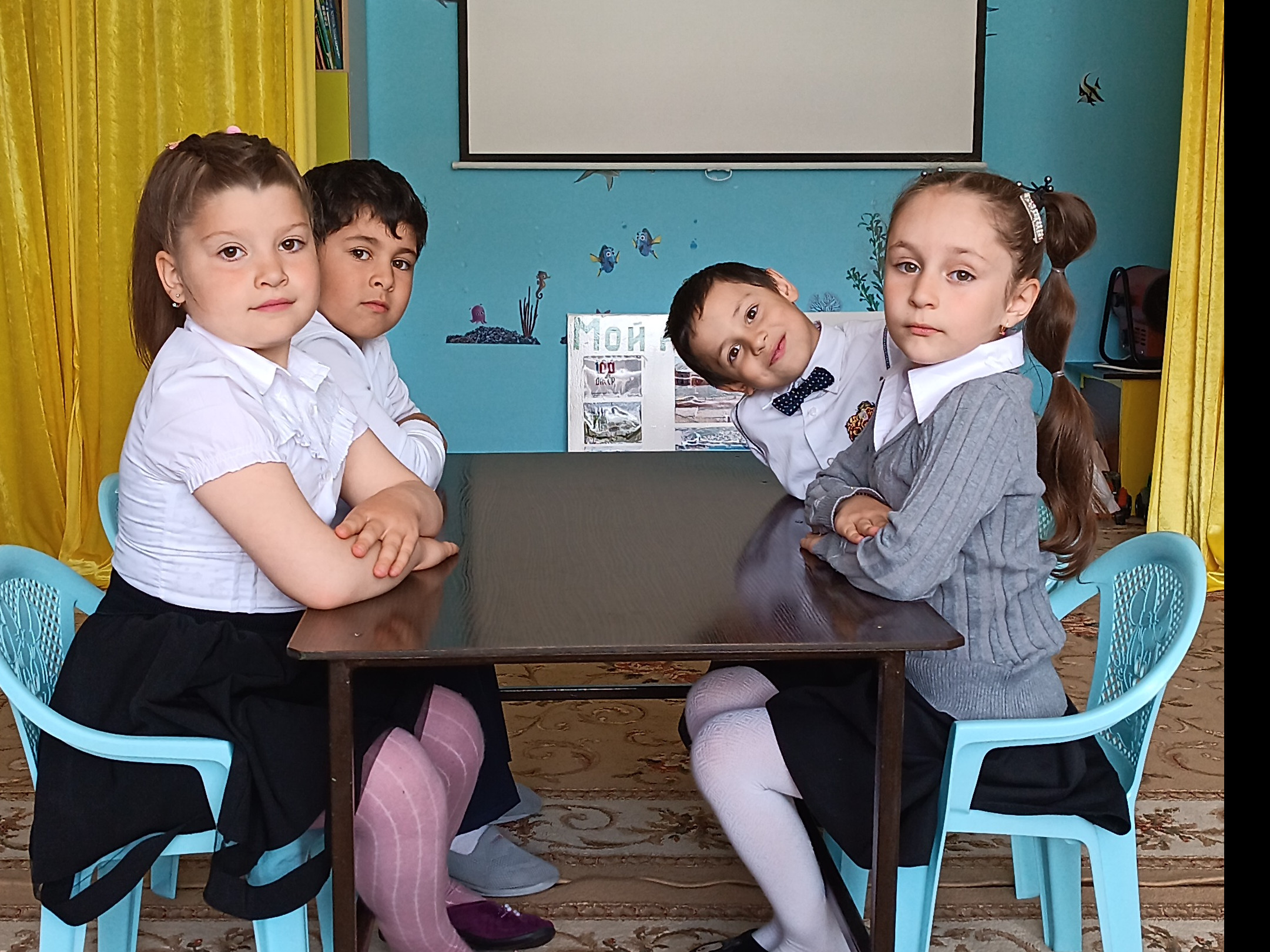 Итоговое занятие в старшей группе " Путешествие в мир знаний. " Итоговое занятие в старшей группе " Путешествие в мир знаний. "