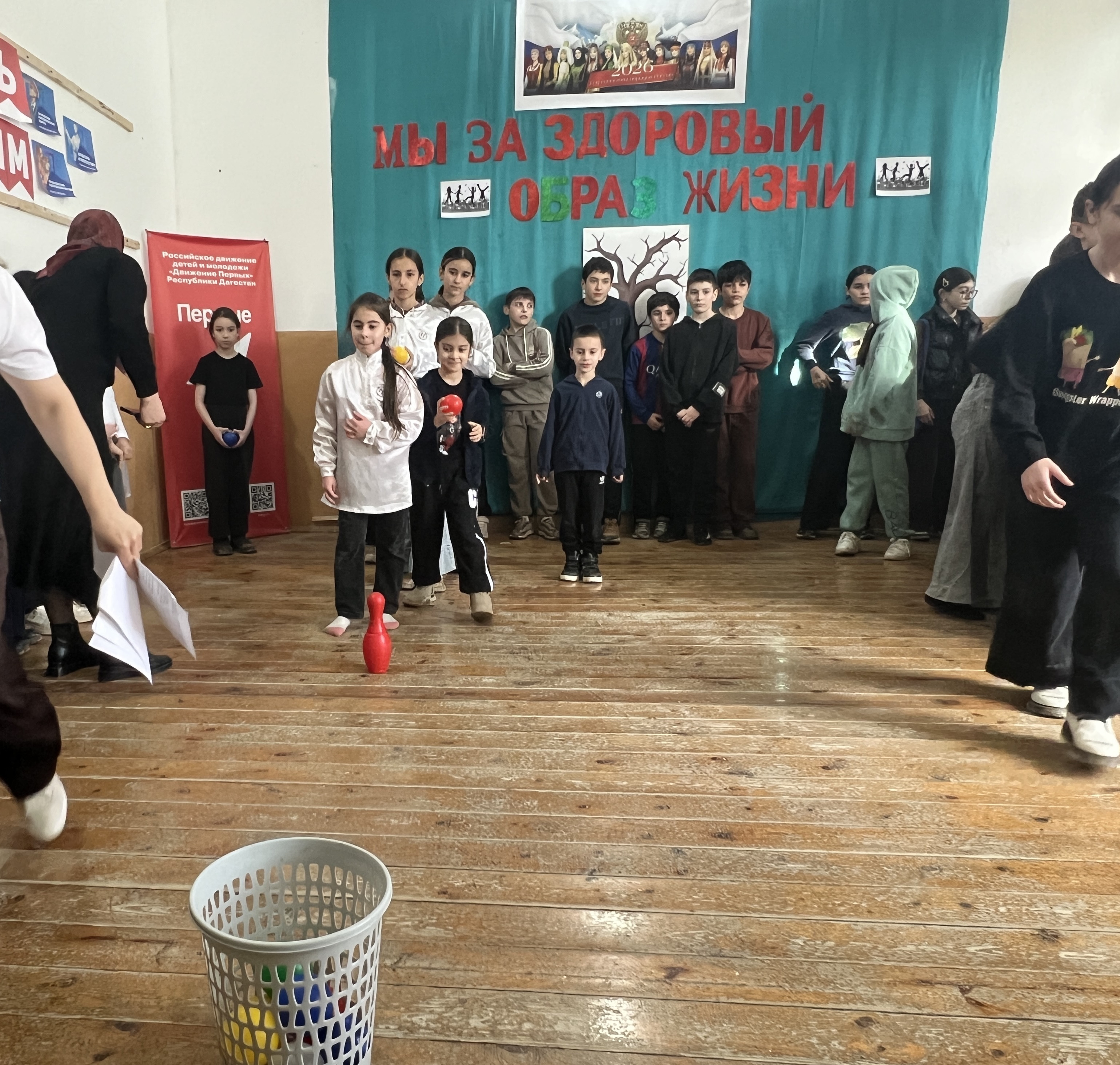 12 февраля в ДДТ провели спортивно-игровую программу «Мы за здоровый образ жизни», приуроченный ко Дню Защитников Отечества.