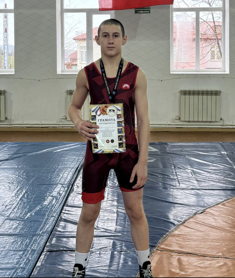 Региональный турнир по вольной борьбе среди юношей