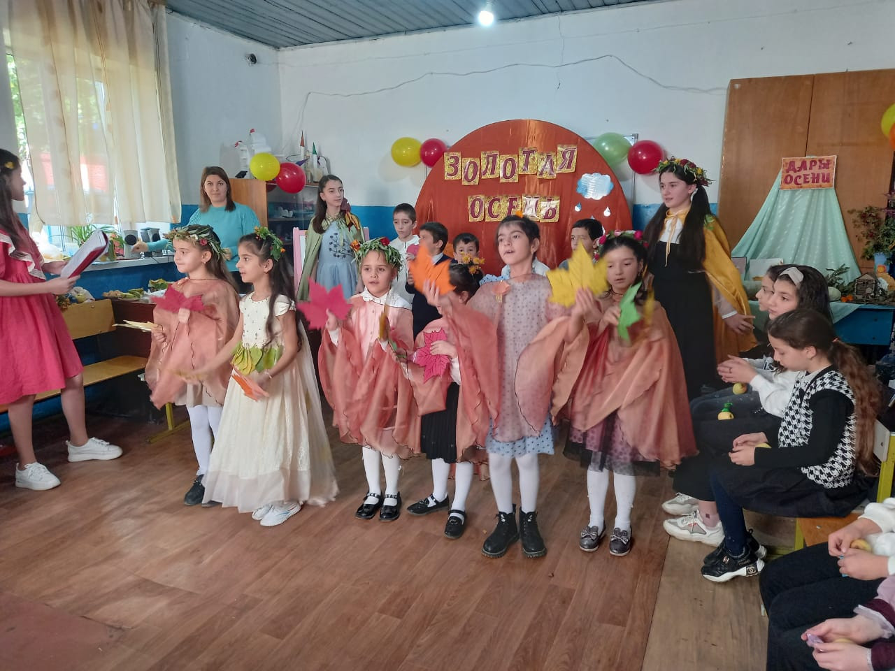 Открытое мероприятие "Золотая осень" в объединении "Флора" педагог Насруллаева Р.М.