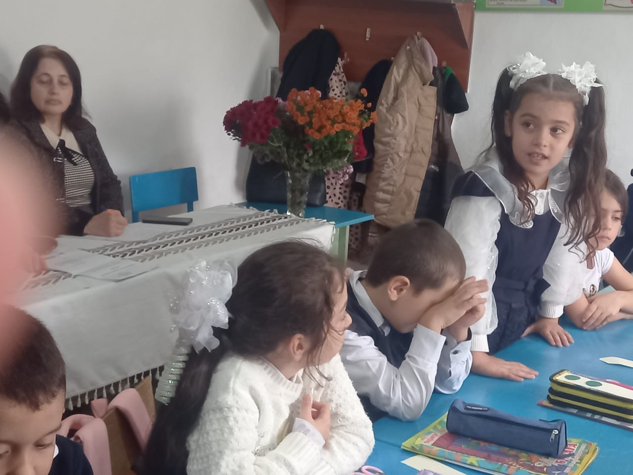 Открытое занятие педагога Загировой М. в объединении "Зелёный светофор"