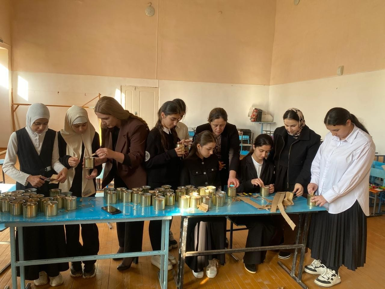 Изготовление окопных свечей для военнослужащих СВО