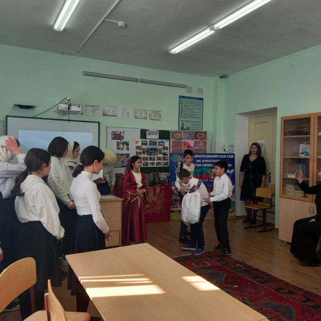 Открытое мероприятие педагога МБУДО"РЦДТ" объединения "Истоки" Султанмеджидовой Ш.Ш.