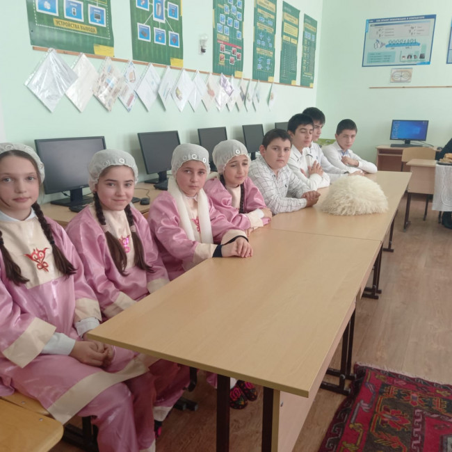 Открытое мероприятие педагога МБУДО"РЦДТ" объединения "Истоки" Султанмеджидовой Ш.Ш.