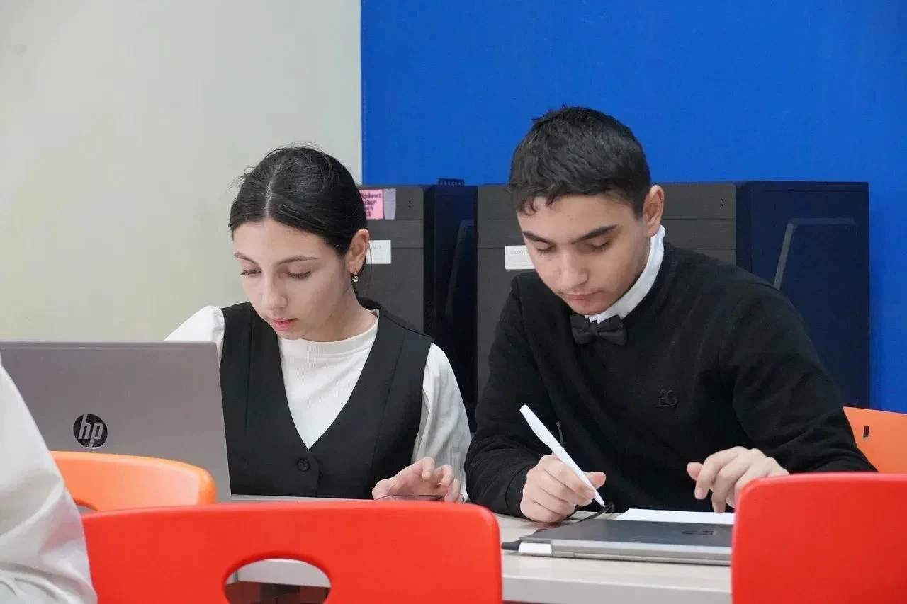 Республиканский конкурс школьных и молодёжных медиа-центров "Мастерская медиа" Республиканский конкурс школьных и молодёжных медиа-центров "Мастерская медиа"