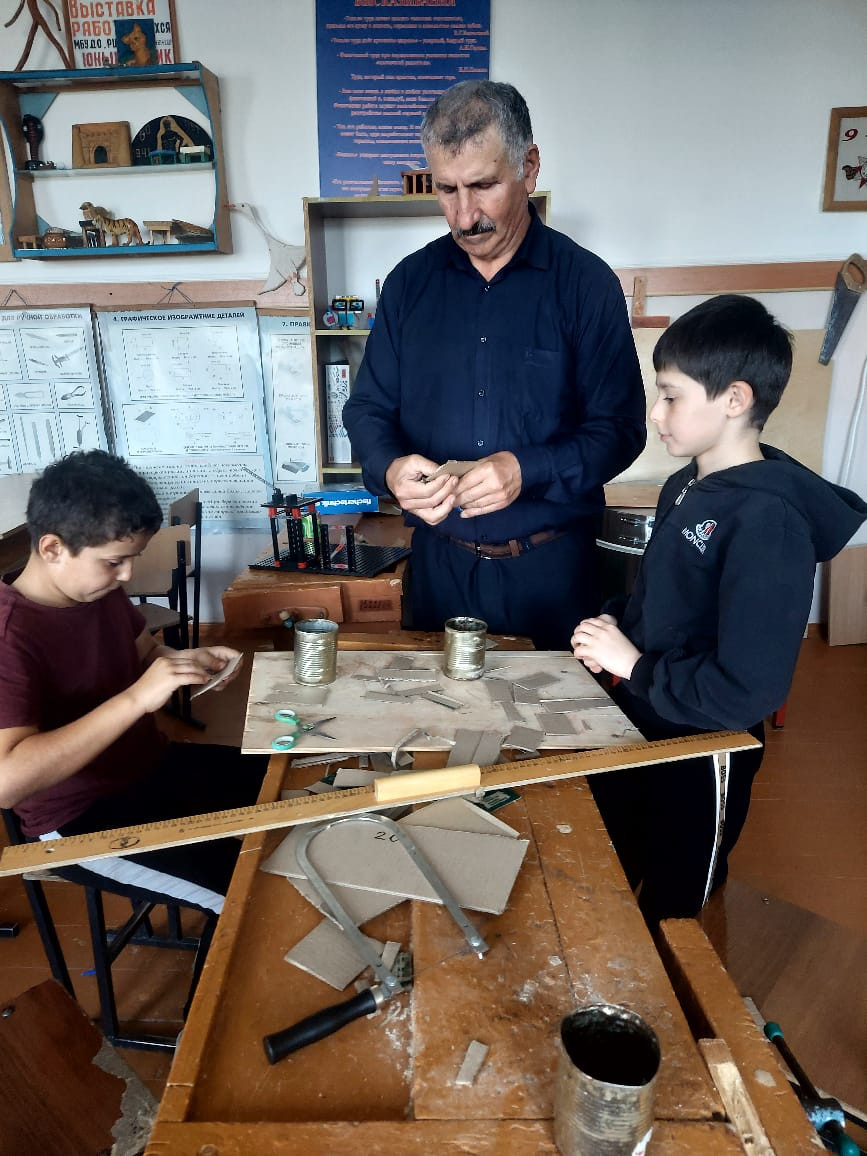 Изготовление окопных свечей для военнослужащих СВО