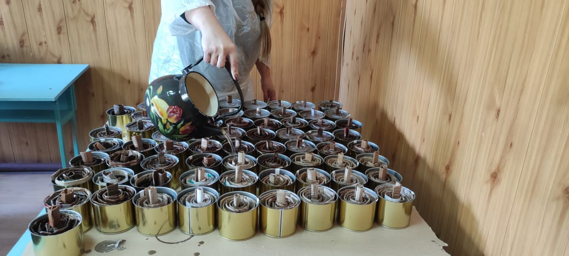 Изготовление окопных свечей для военнослужащих СВО