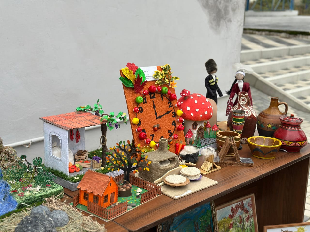 Районная выставка детских поделок "Самурская осень" Районная выставка детских поделок "Самурская осень"