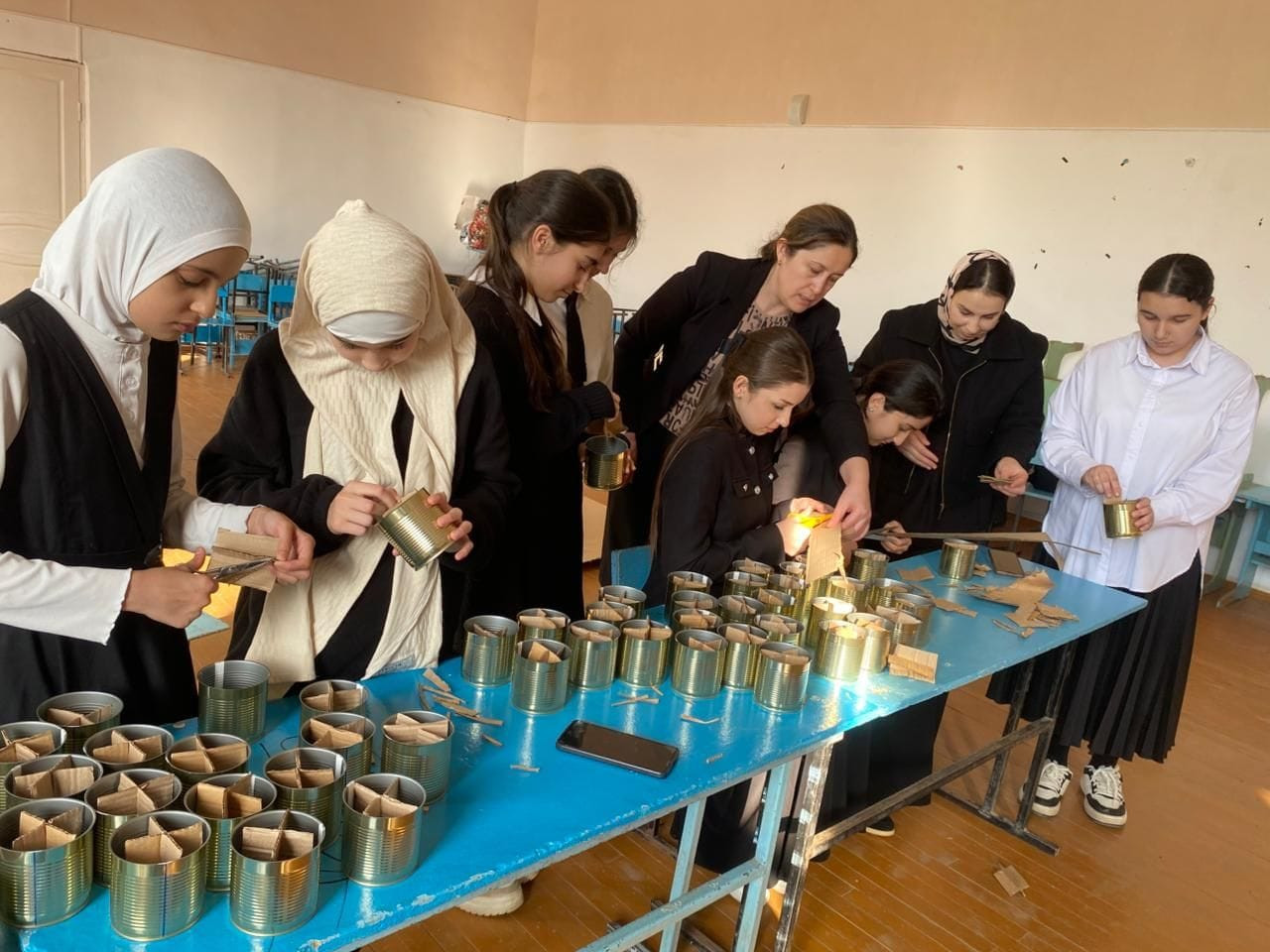 Изготовление окопных свечей для военнослужащих СВО