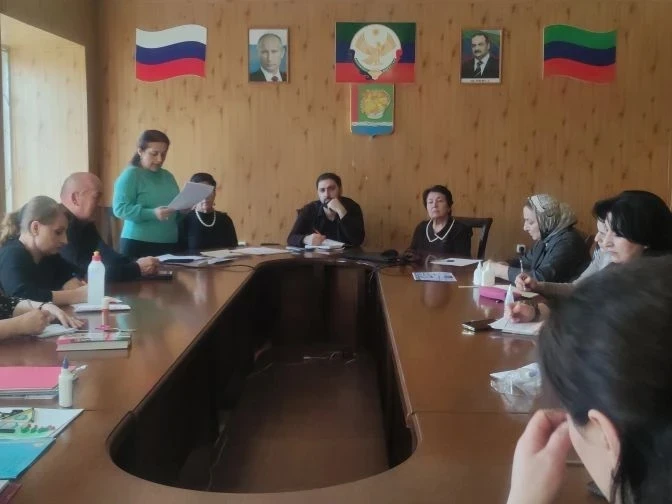 Заседание методического объединения педагогов дополнительного образования  МБУДО "Районный центр детского творчества"