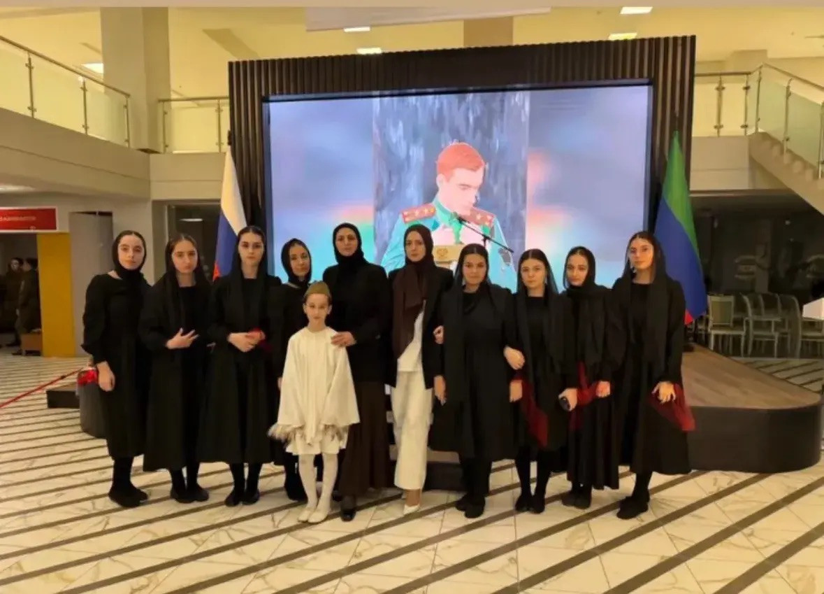 Патриотическая мультимедийная выставка "Поколение героев"