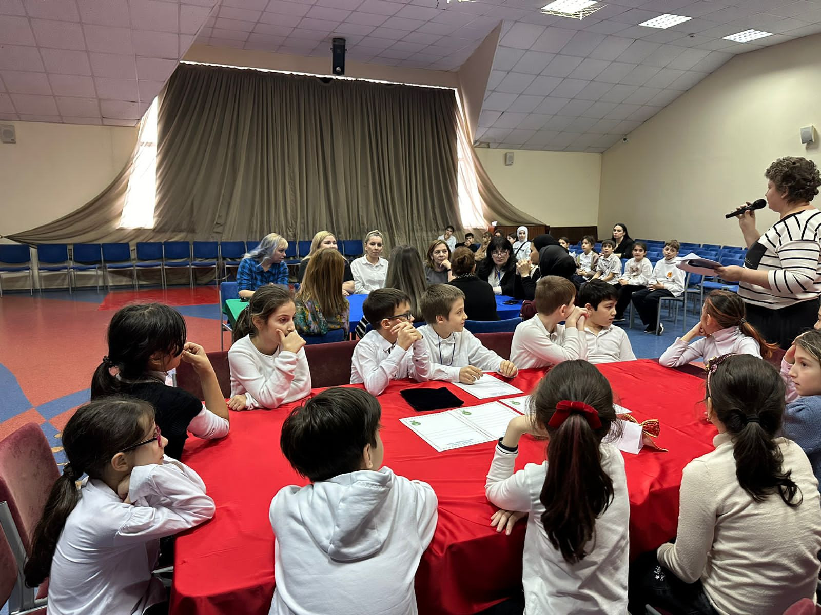 Открытие декады начальных классов