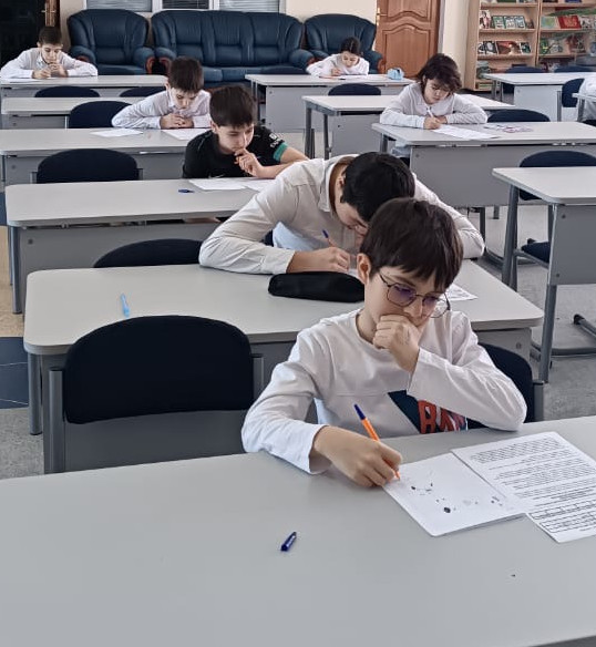 11 марта в ОАНО "Сафинат" прошёл муниципальный этап XV Республиканской математической олимпиады им. П.Л. Чебышева для учащихся 5-7 классов. 11 марта в ОАНО "Сафинат" прошёл муниципальный этап XV Республиканской математической олимпиады им. П.Л. Чебышева для учащихся 5-7 классов.