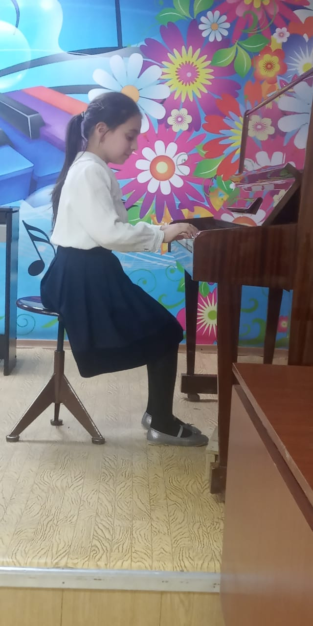 Академических концертов за l полугодие 2023-2024 учебного года учащихся 2-8 классов музыкального отделения (фортепиано)