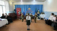 В преддверии Дня защитника Отчества в Доме детского творчества прошел праздничный концерт "Честь. Отвага. Родина»!