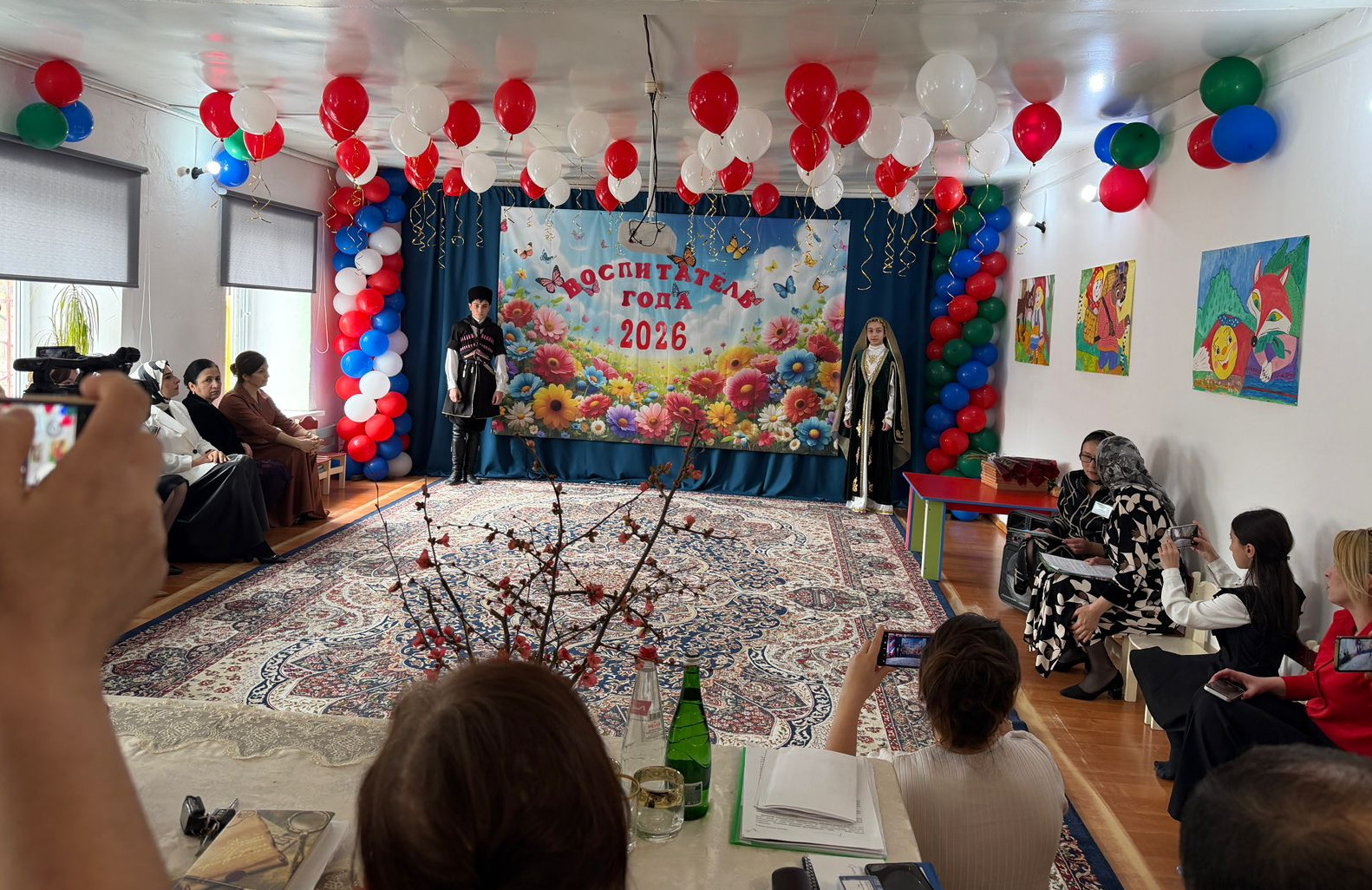 Выступление детей на конкурсе "Воспитатель года - 2026". Выступление детей на конкурсе "Воспитатель года - 2026".