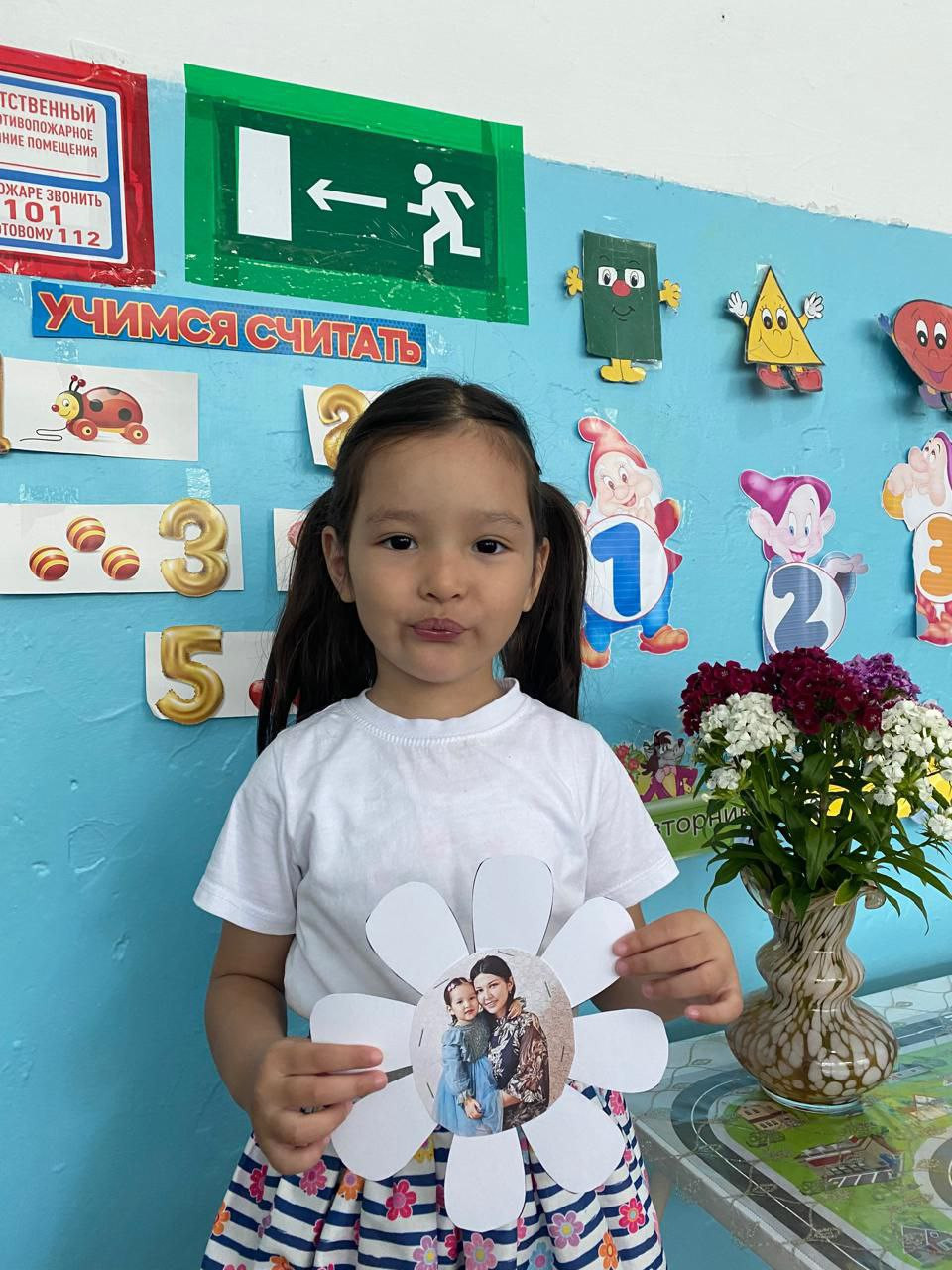 15 мая - Международный День семьи. Средняя группа "Улыбка". Воспитатель: Шоматова Н.Э.