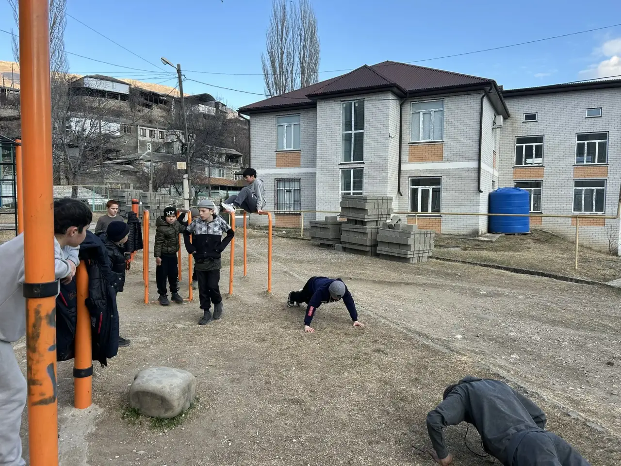 Добрые дела юных спортсменов