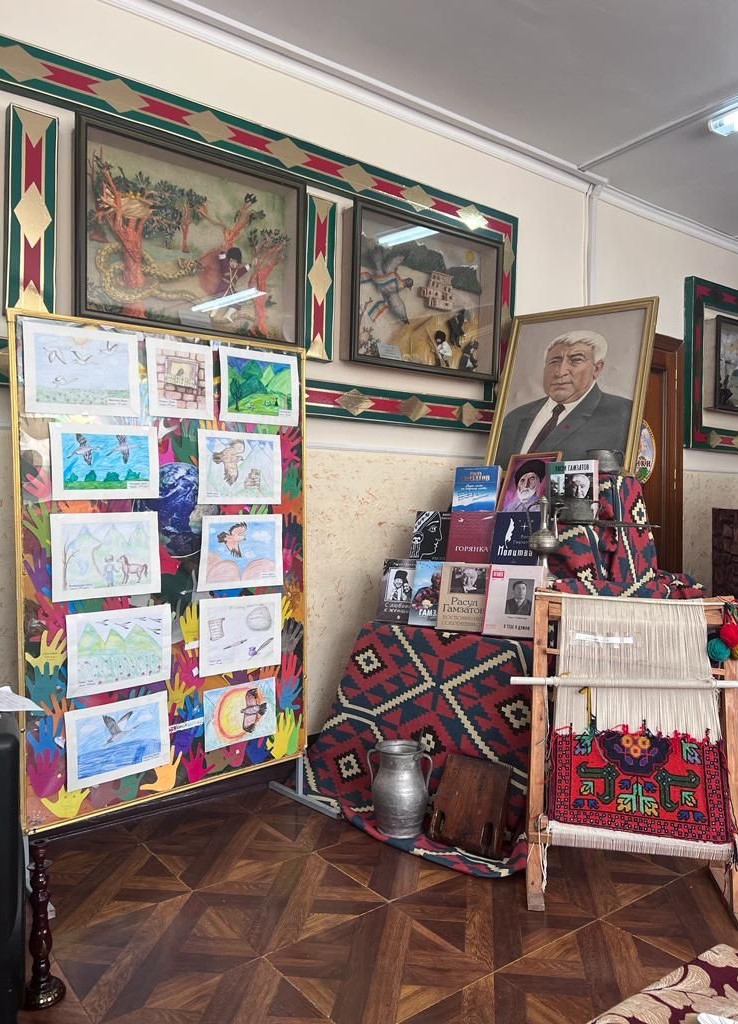 100-летие великого поэта Расула Гамзатова 100-летие великого поэта Расула Гамзатова