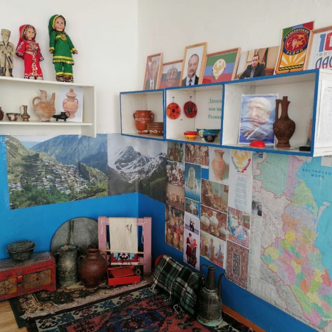 УГОЛКИ К 100-ЛЕТИЮ ДАССР