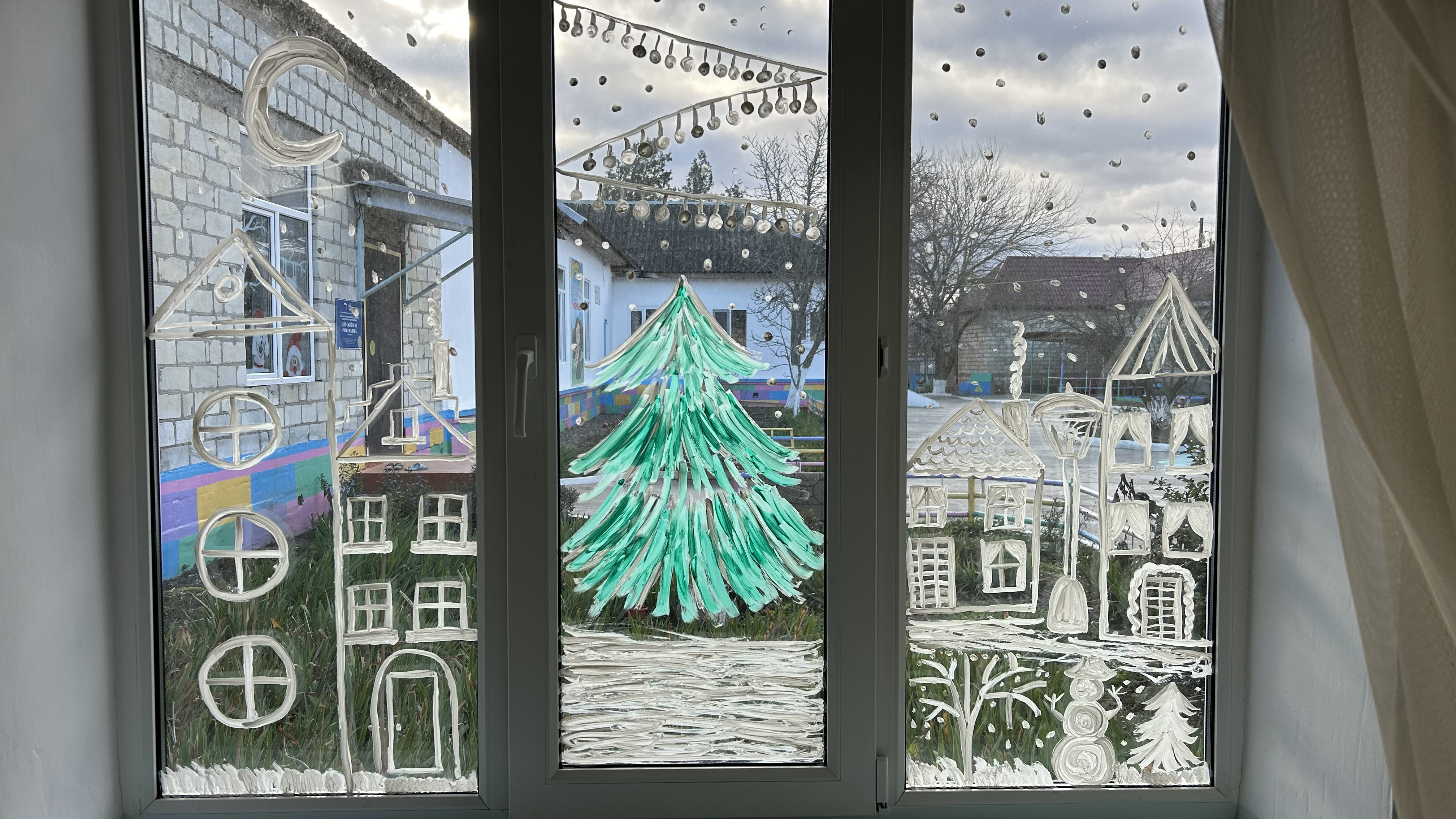 Новогодние окна