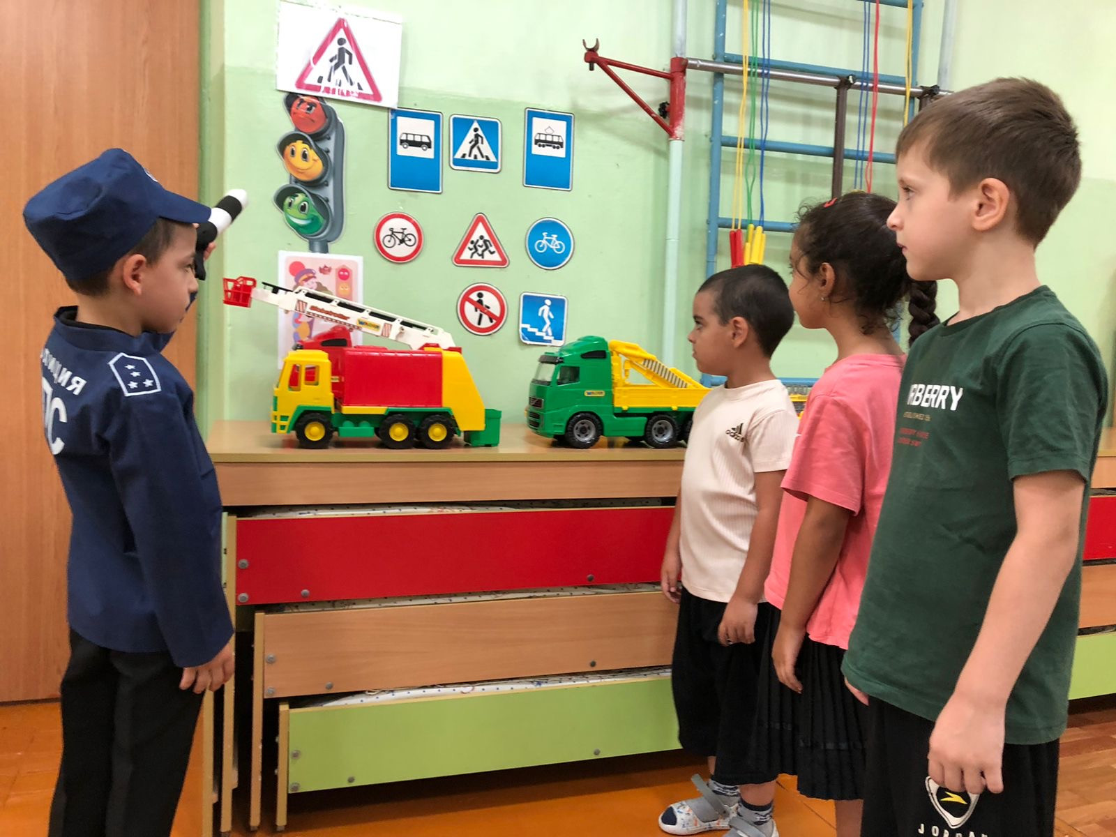 Безопасность ребенка в автомобиле.