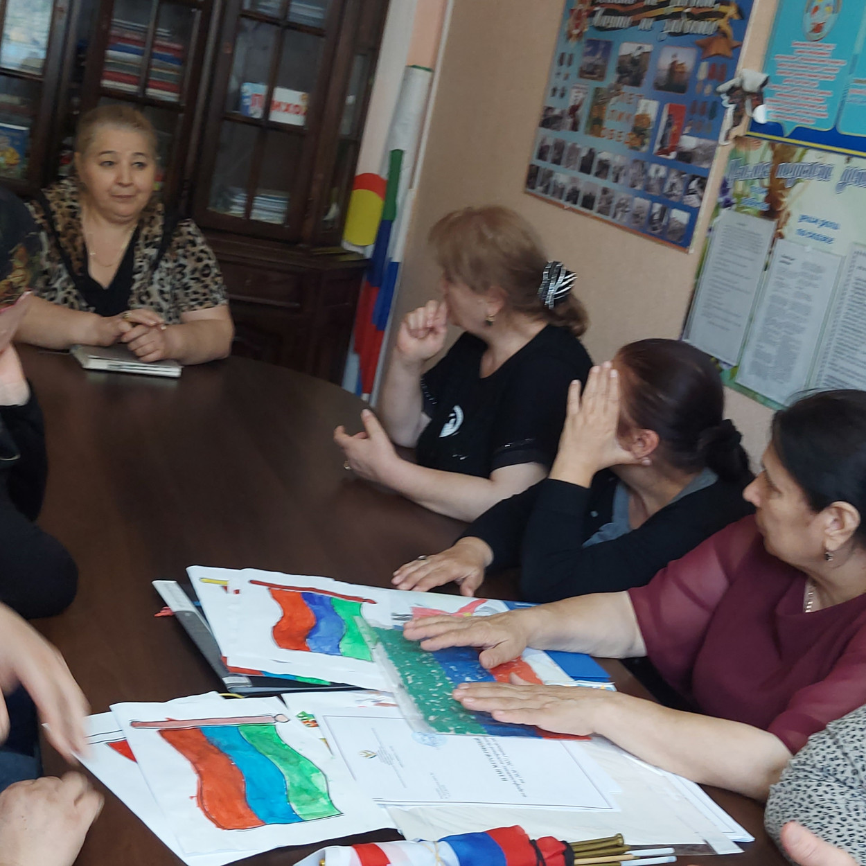 Педагогический совет №2 "Развитие речи детей через различные виды деятельности и фольклор"