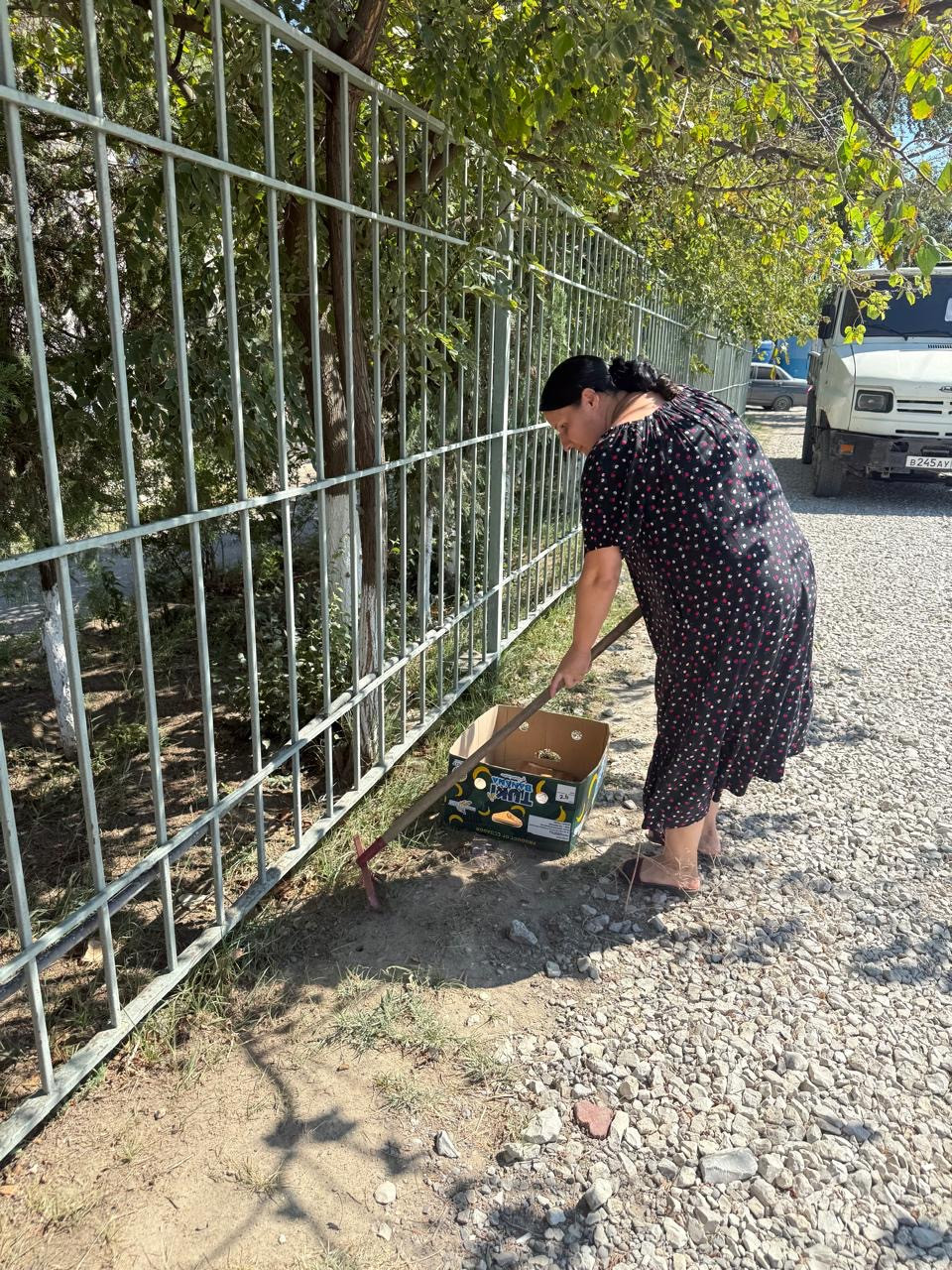 23.08.2025 г. в МБДОУ "Детский сад 26 «Родничок» состоялся субботник.