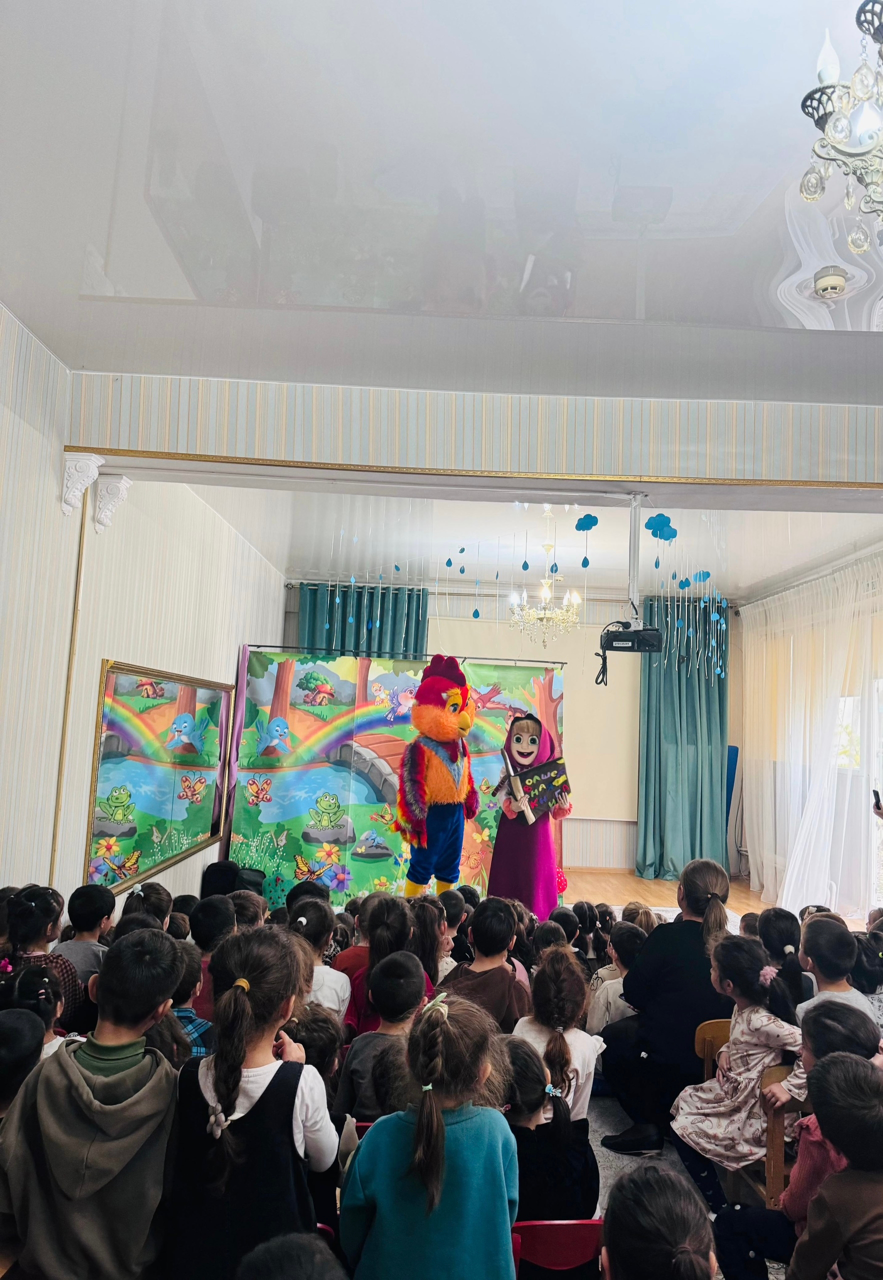 Спектакль "Машины сказки"