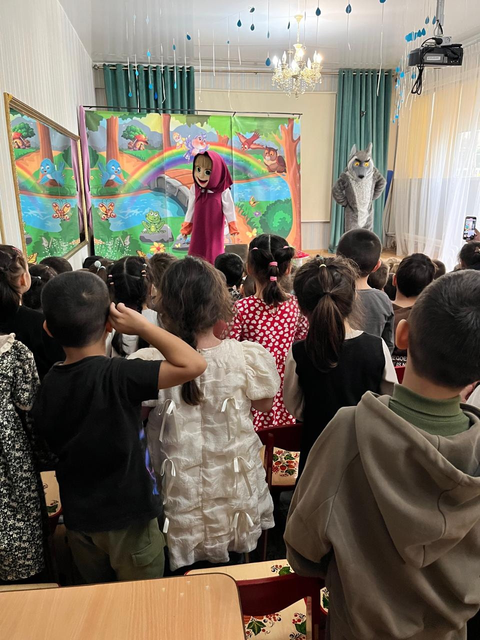 Спектакль "Машины сказки"