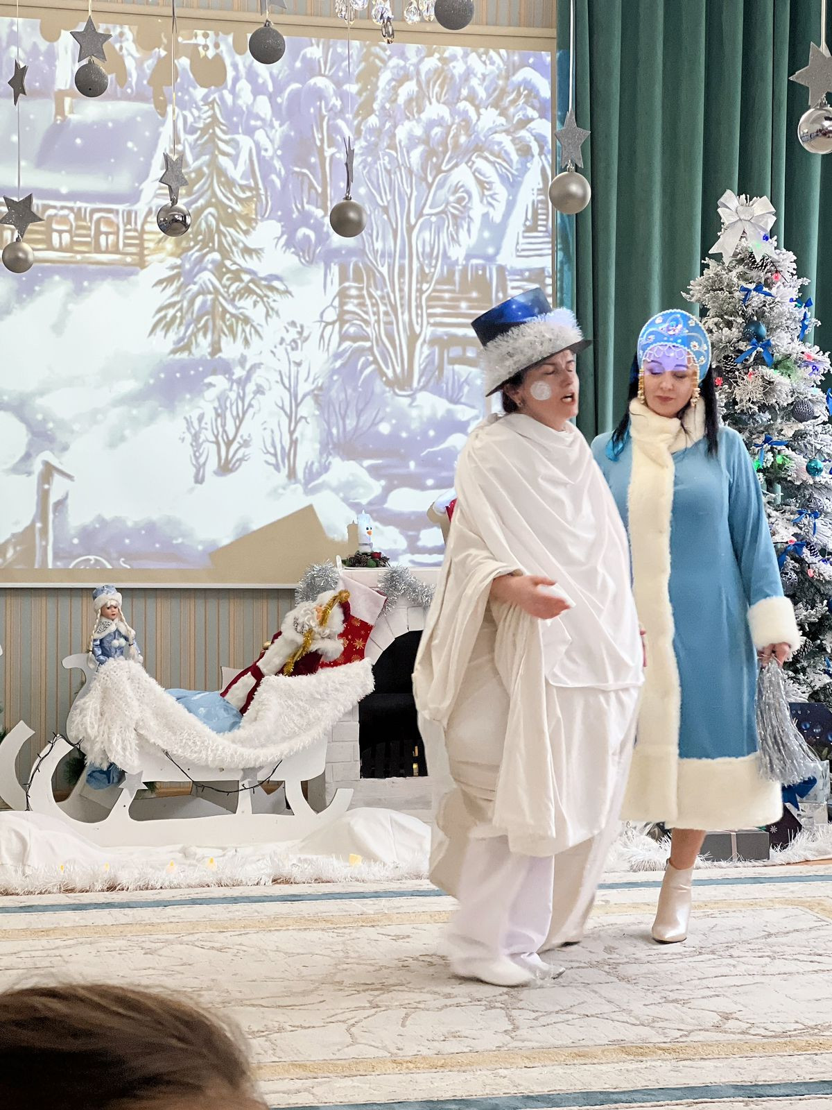 25 декабря в нашем детском саду прошли новогодние утренники.