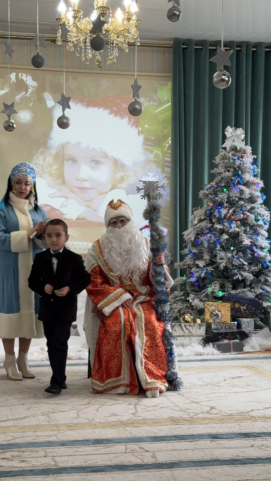 25 декабря в нашем детском саду прошли новогодние утренники.