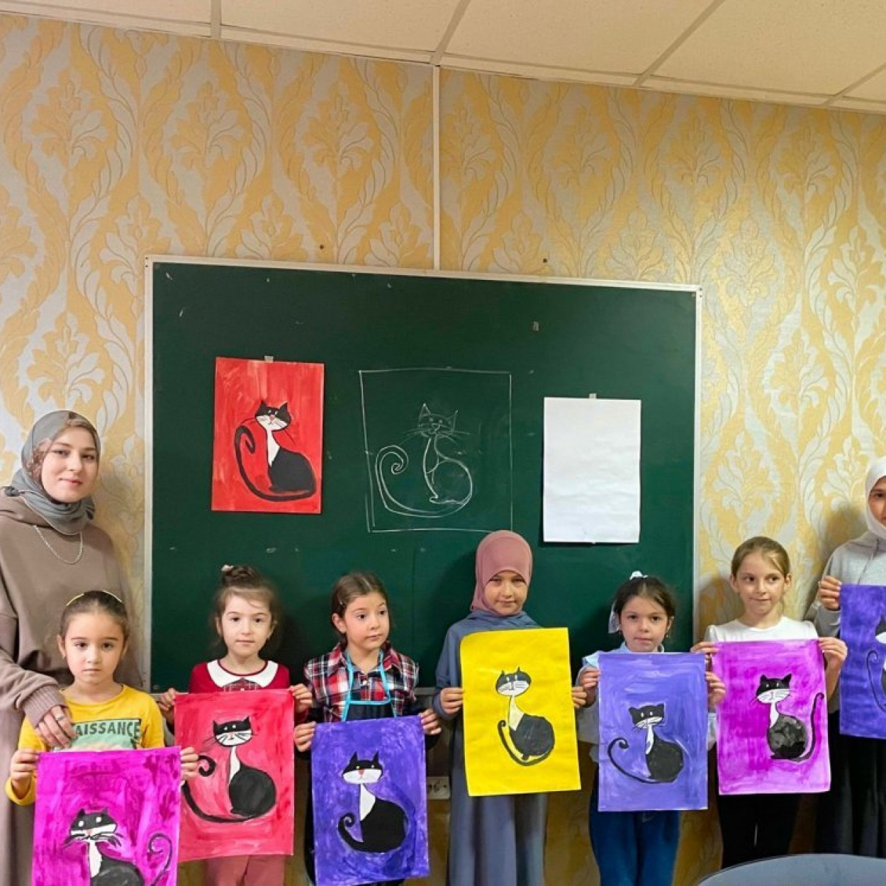 Веселый кот