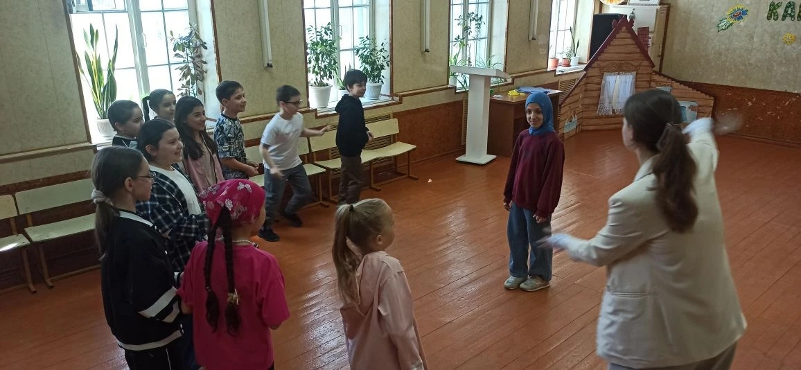 ВЕСЕННИЕ ЗАБАВЫ