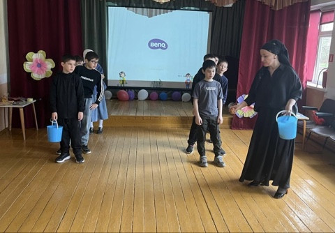 "Весна - пора чудес"