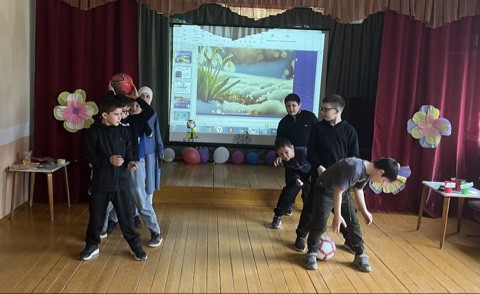 "Весна - пора чудес"