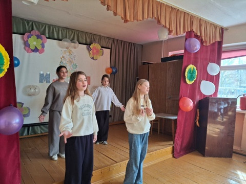 "8 марта - день особый"