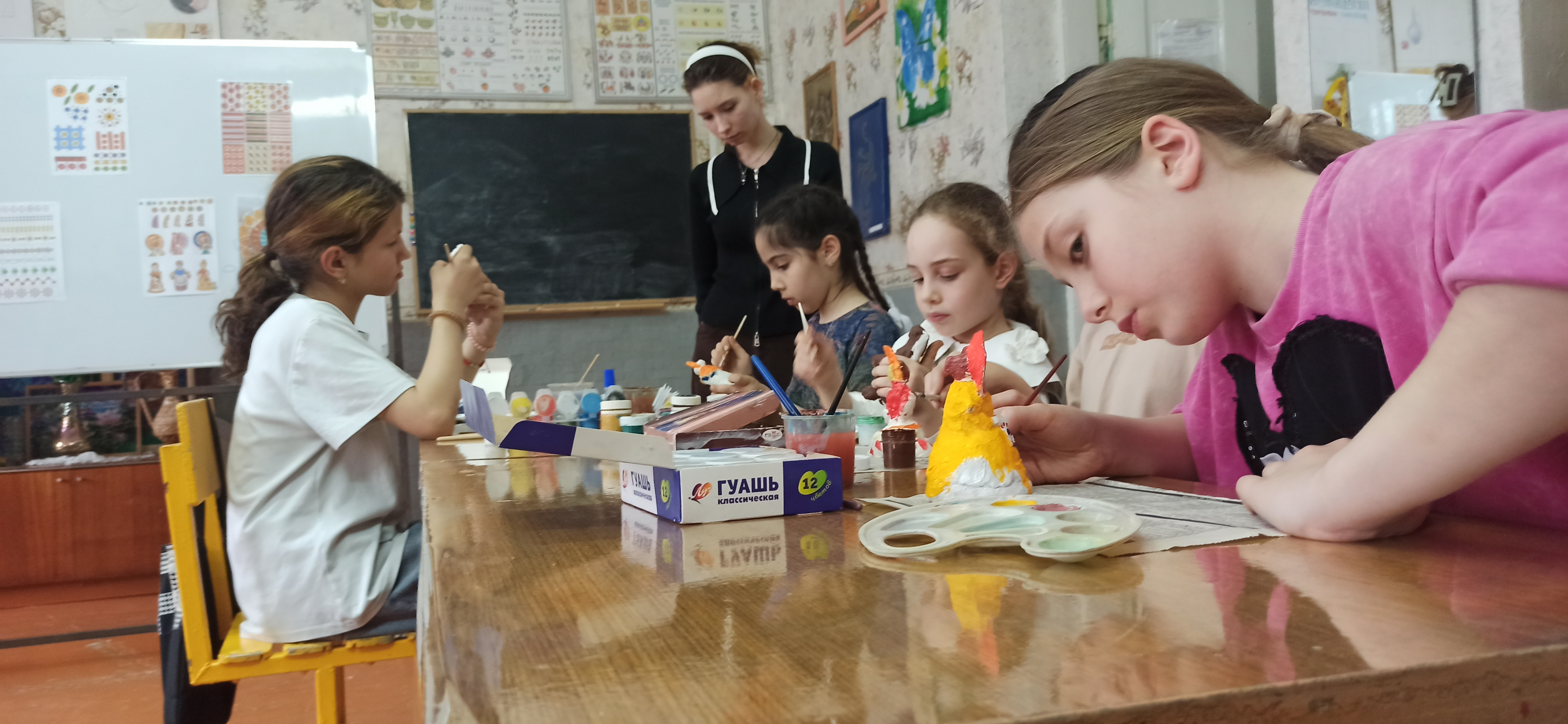 "Роспись дымковской игрушки"