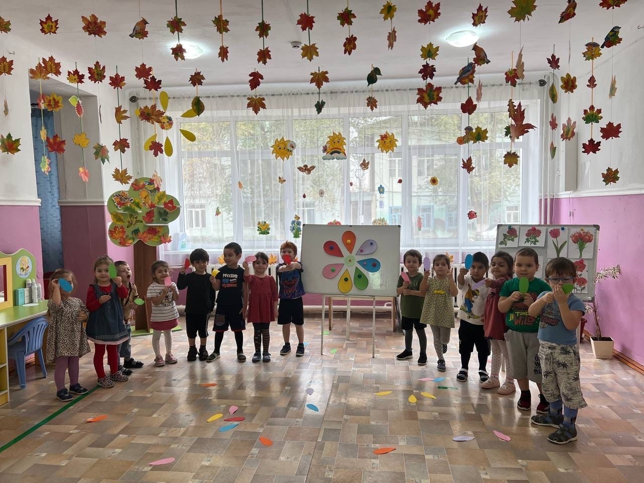 ООД «Мы разные, но мы едины!» в средней группе.