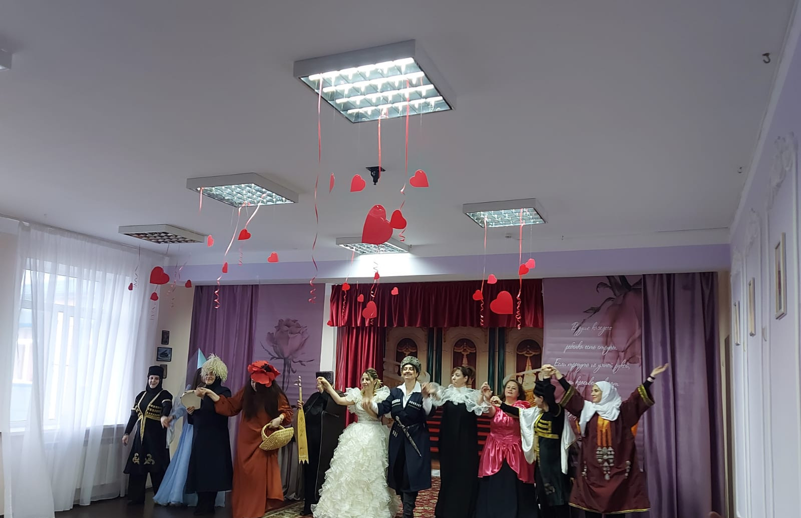 Театрализованное представление посвящённое Дню Матери